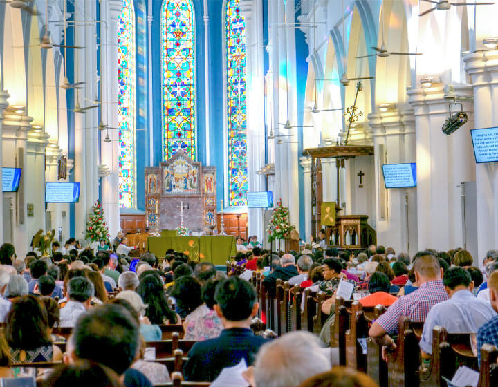 English worship service at St Andrew’s Cathedral Anglican church in Singapore